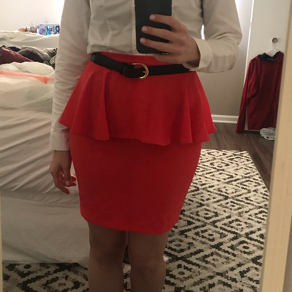 TOPSHOP Hot Pink Peplum Skirt, Size 4. Like New!